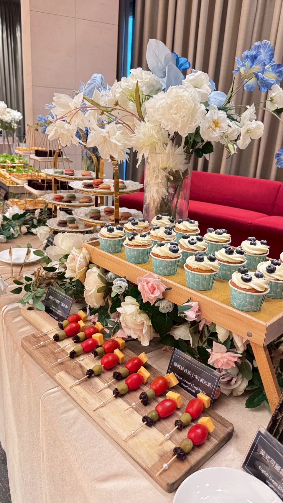 生日派對甜點桌近拍與精緻甜點擺設